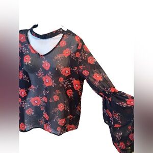 See-thru flowery blouse w/ awesome sleeves! L